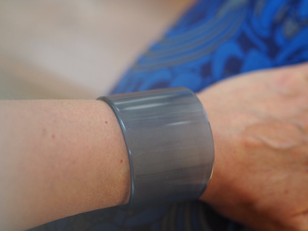 Acetate bangle - light blue - Natalia Willmott