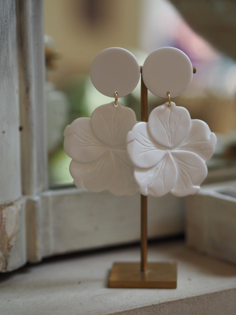 Camelia drop white earrings - Natalia Willmott