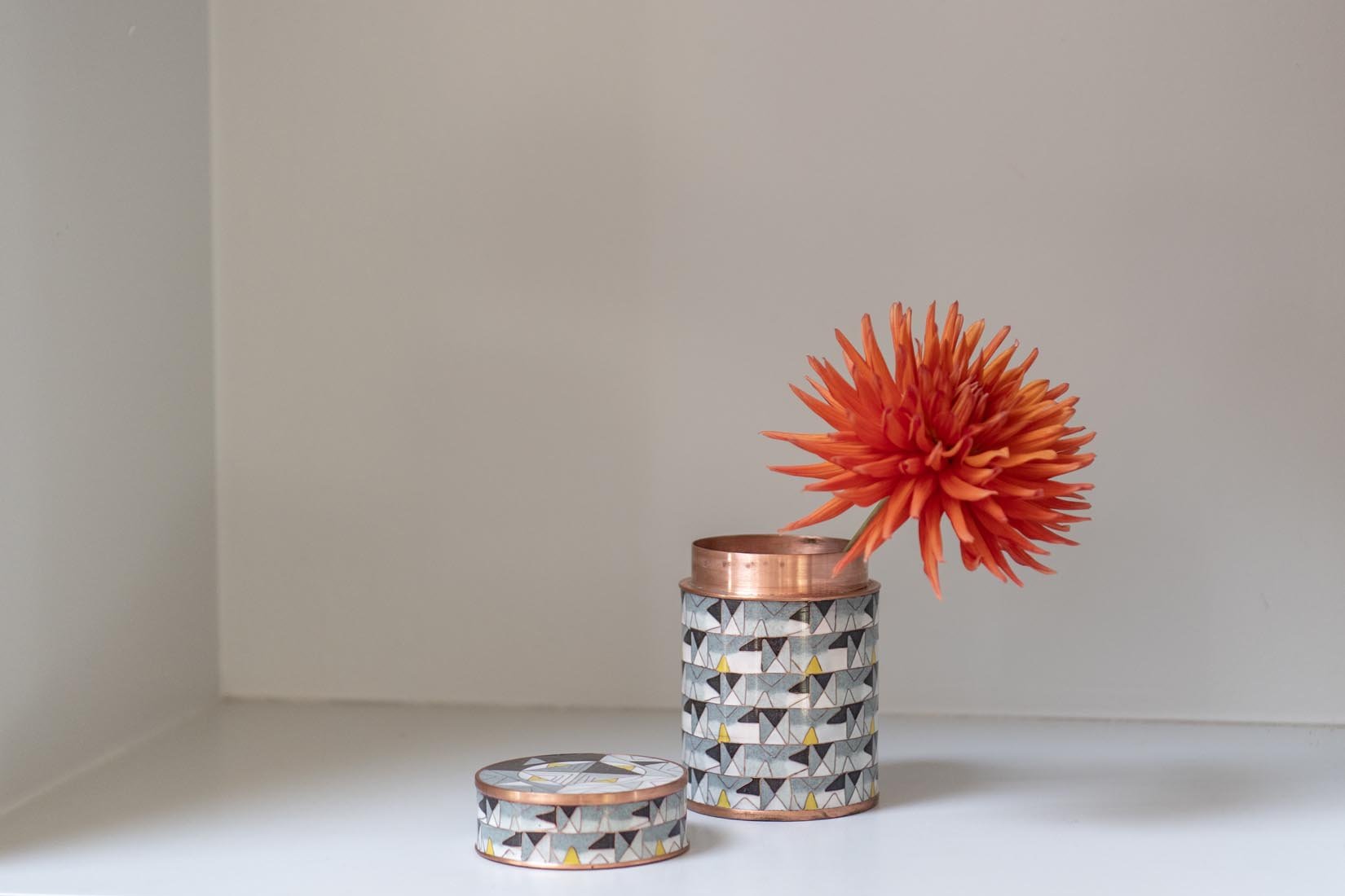 Cloisonné square 3 D circular box - Natalia Willmott