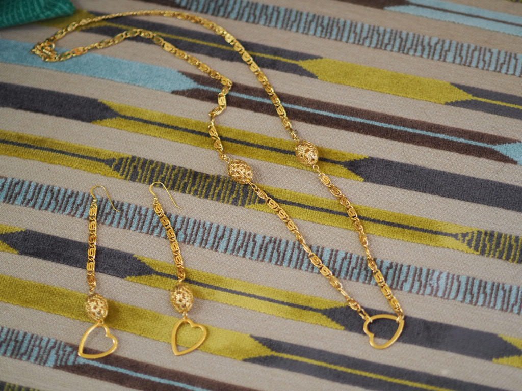 “Coeur" Vintage necklace with heart - Natalia Willmott