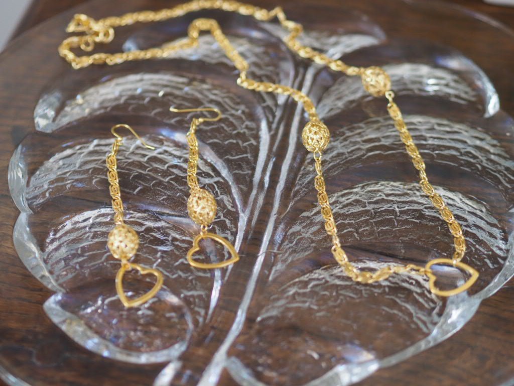 “Coeur" Vintage necklace with heart - Natalia Willmott