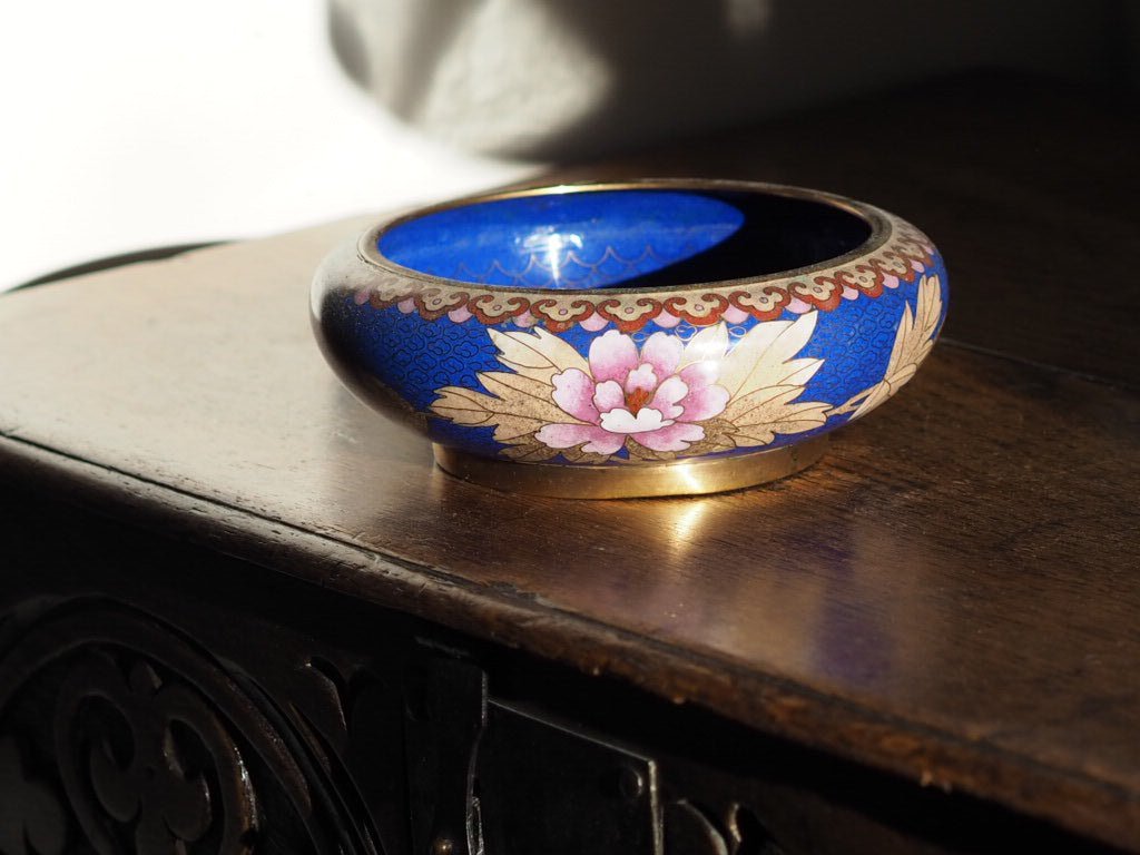 Vintage Cloisonné bowl with flowers - Natalia Willmott