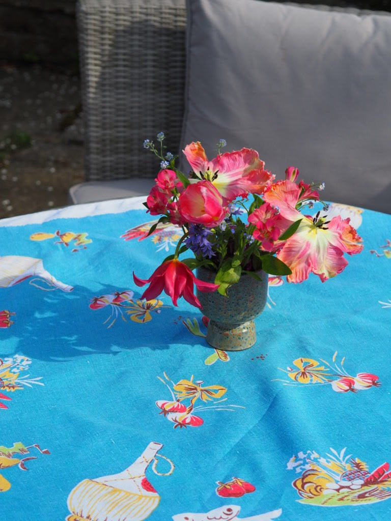 Vintage fifties tablecloth - Natalia Willmott