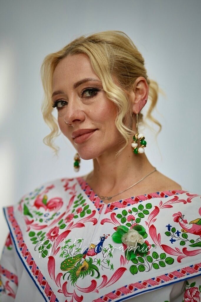 Vintage green and white hoop earrings - Natalia Willmott