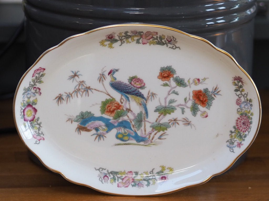 Vintage Kutani Wedgwood dish with crane - Natalia Willmott