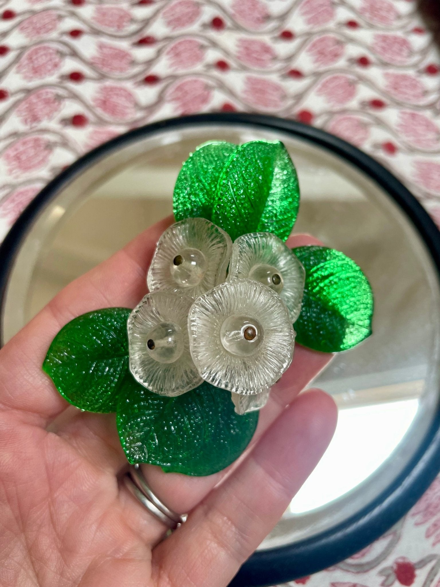 Vintage pate de verre brooch 1940’s - Natalia Willmott
