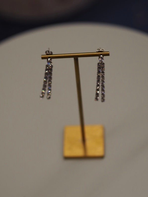 Vintage rhinestone necklace and earrings set - Natalia Willmott