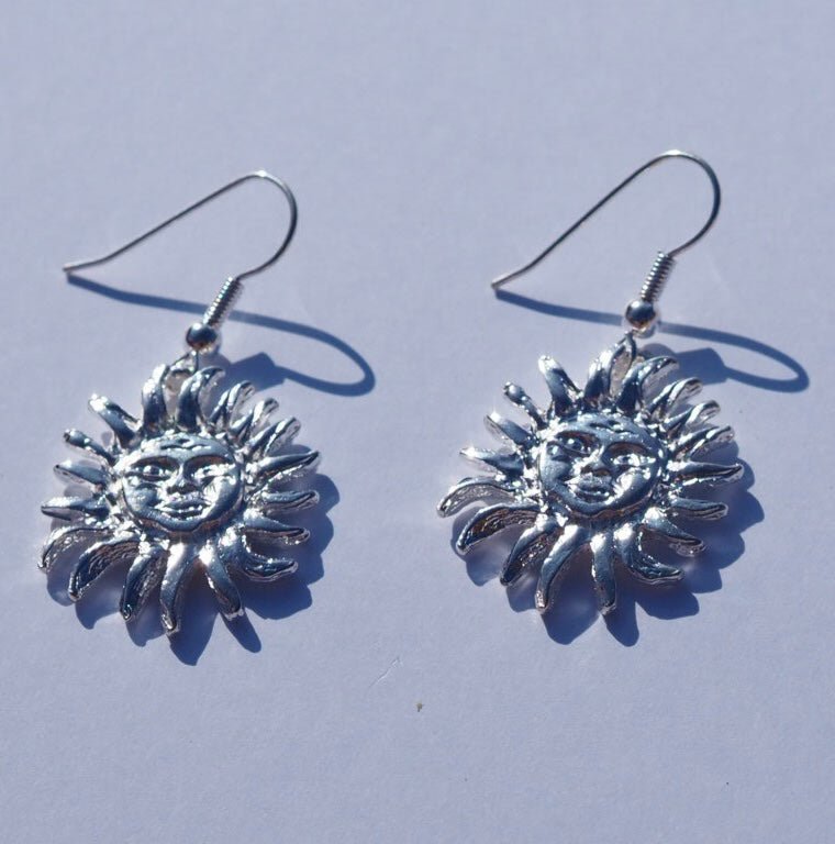 Vintage sun Earrings - Natalia Willmott