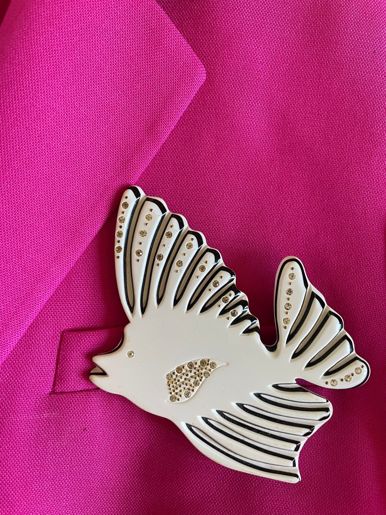 Vintage white fish brooch - Natalia Willmott
