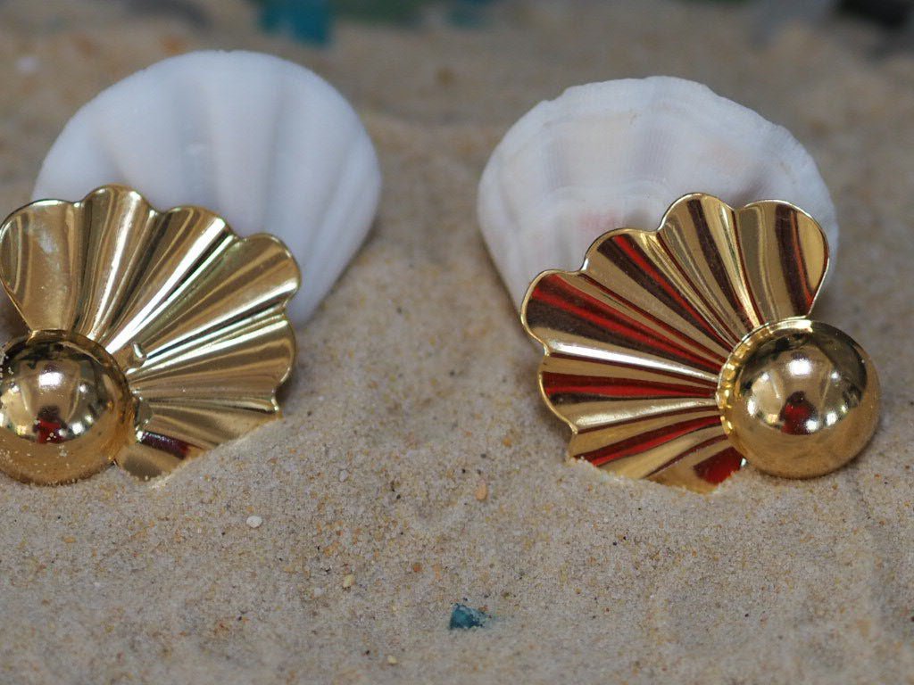 Art deco shell clip on earrings - Natalia Willmott