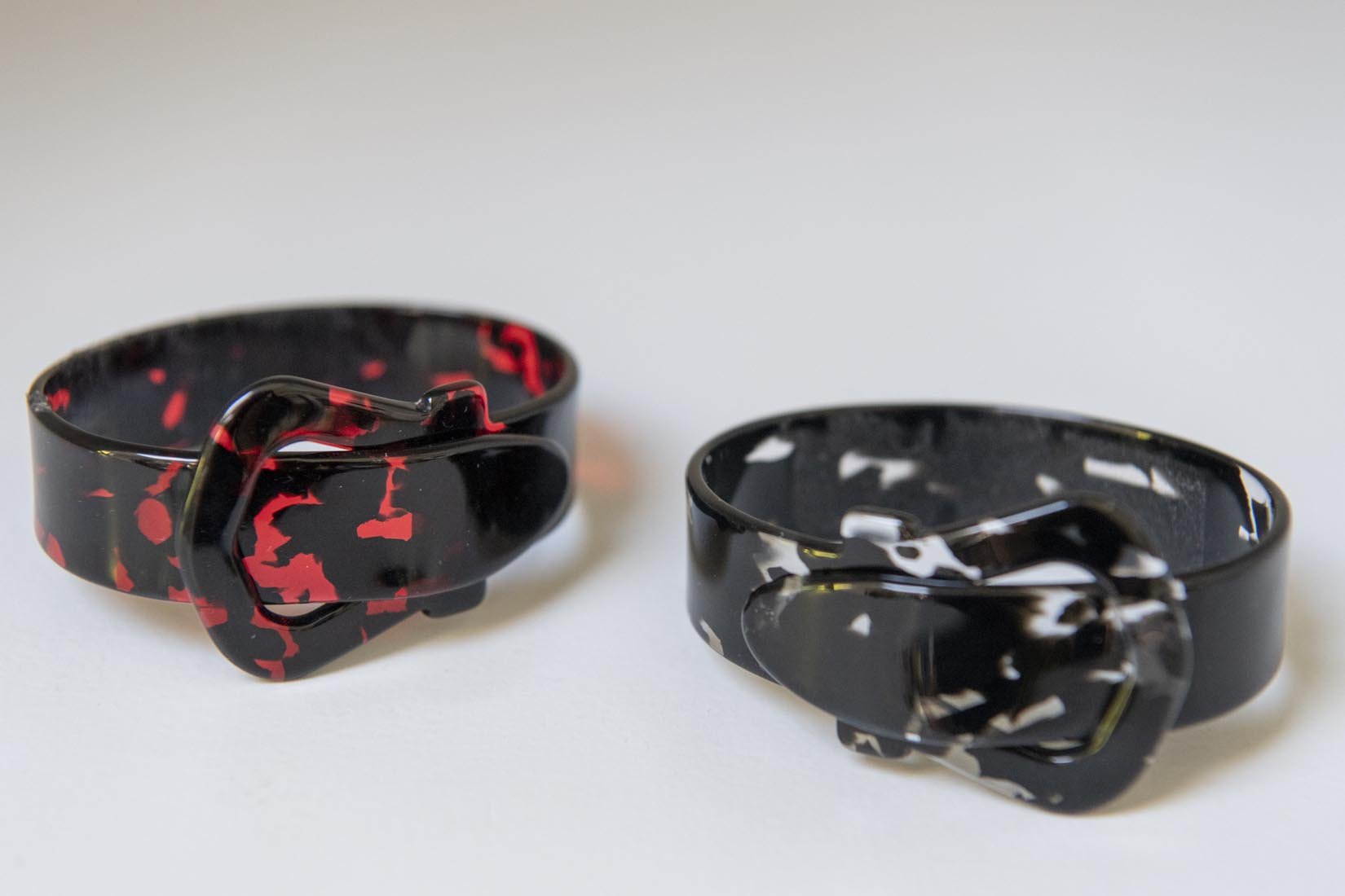 Belt clip Acetate bangle - Natalia Willmott