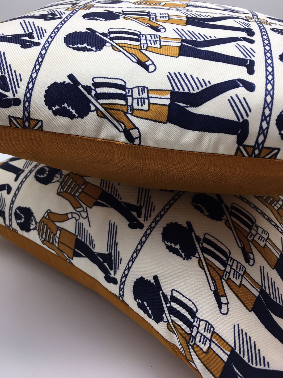 Bianchini Ferier Silk cushion with soldiers - Natalia Willmott