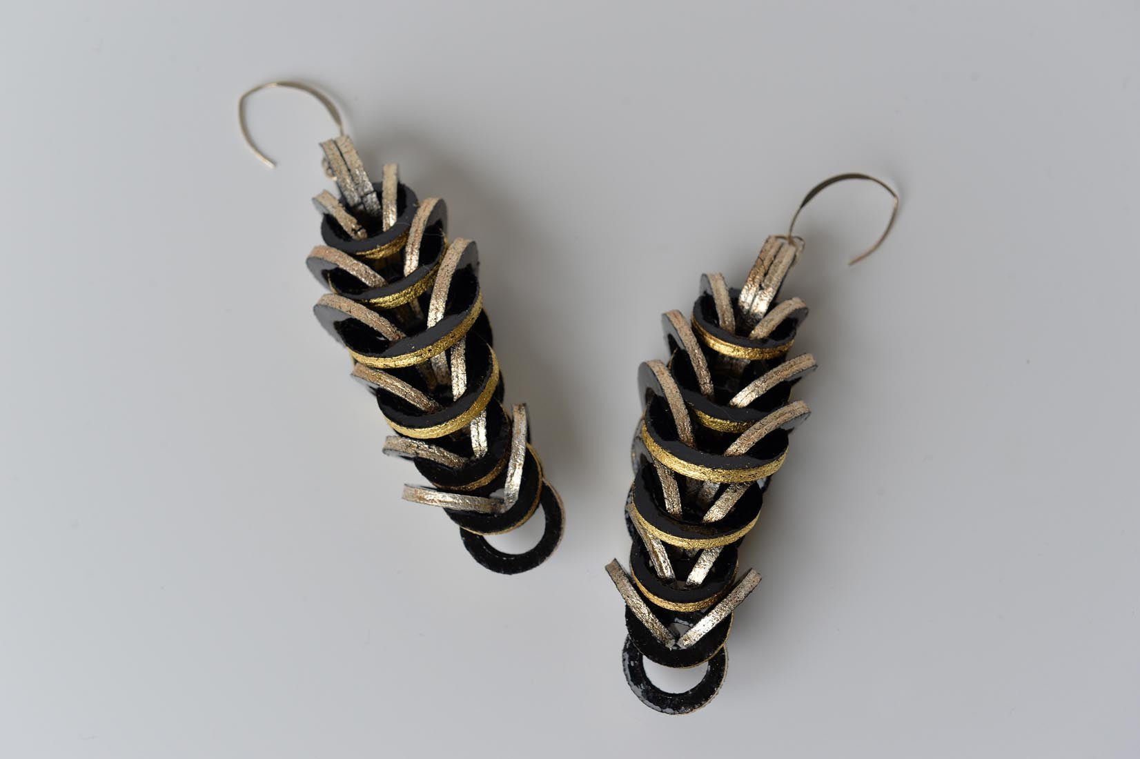 Black and gold links leather earrings by Mojiana - Natalia Willmott