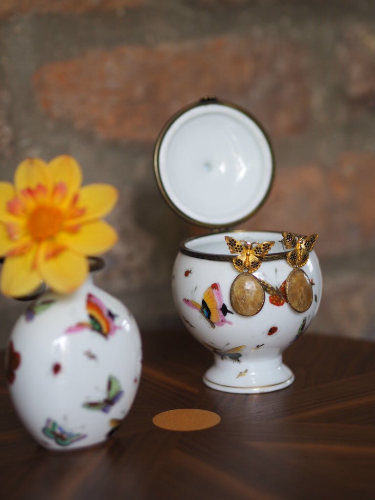 Butterfly porcelain trinket box - Natalia Willmott