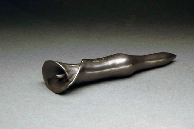 Calla lily Graphite Object - Natalia Willmott