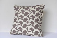 Cloud design cushion - Natalia Willmott