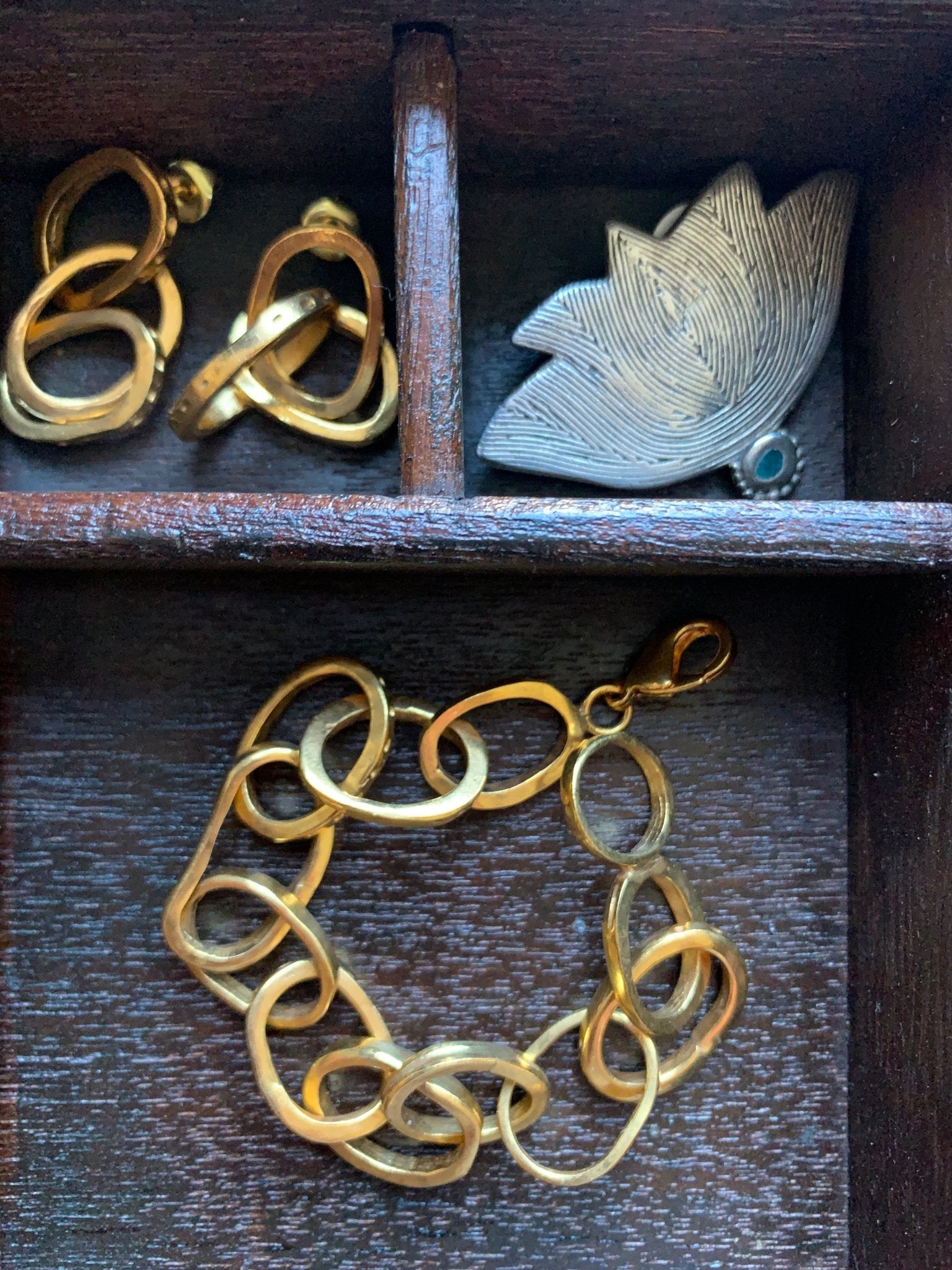 Earrings "Chainette" by Elisabeth Riveiro - Natalia Willmott