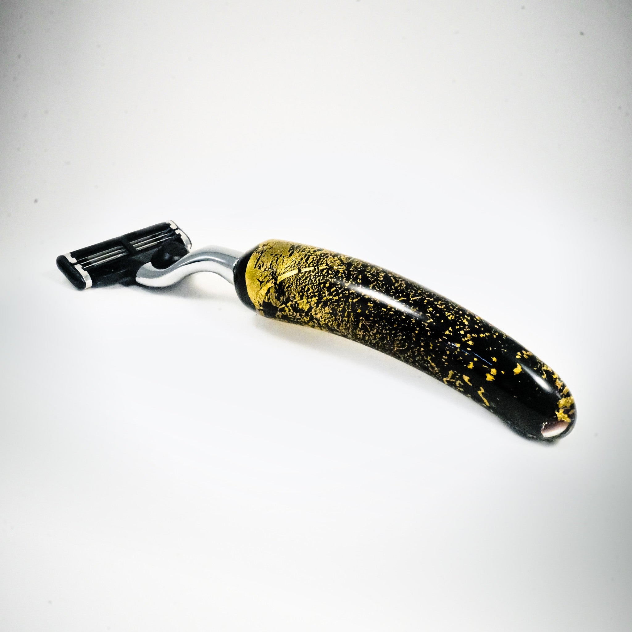 Glass razor "Gold leaf" - Natalia Willmott
