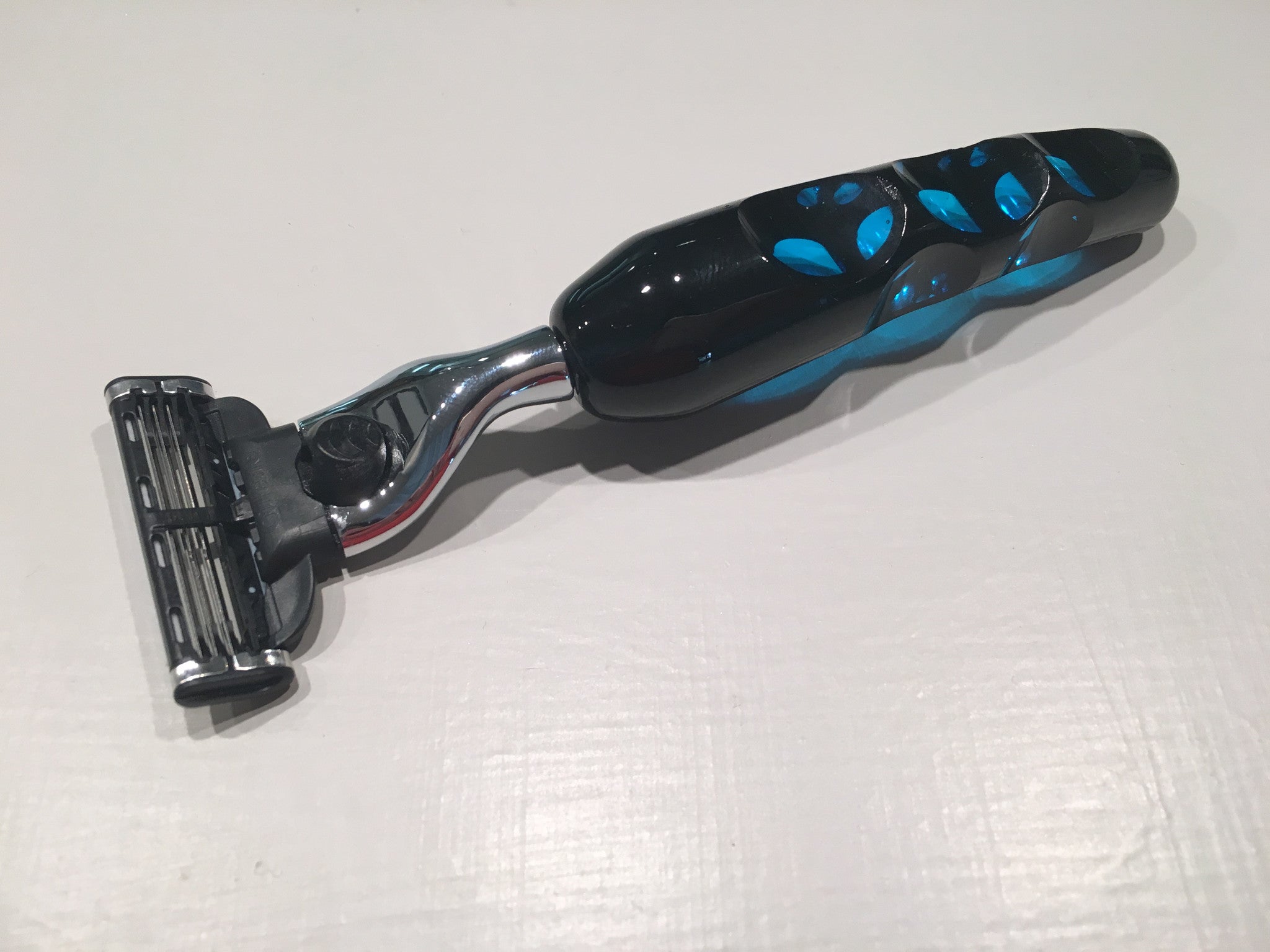 Glass razor "silex" - Natalia Willmott