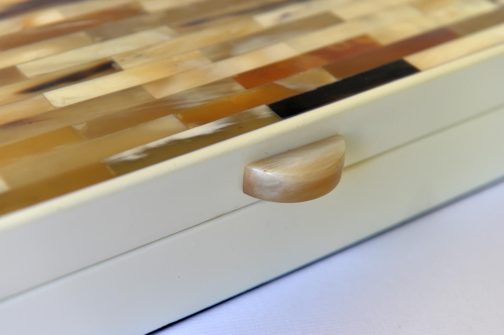 Horn and lacquer wooden jewellery box - Natalia Willmott