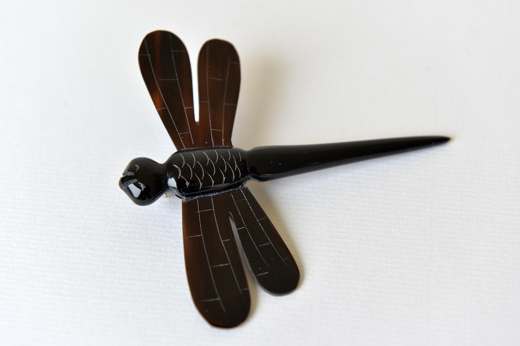 Horn dragonfly brooch - Natalia Willmott