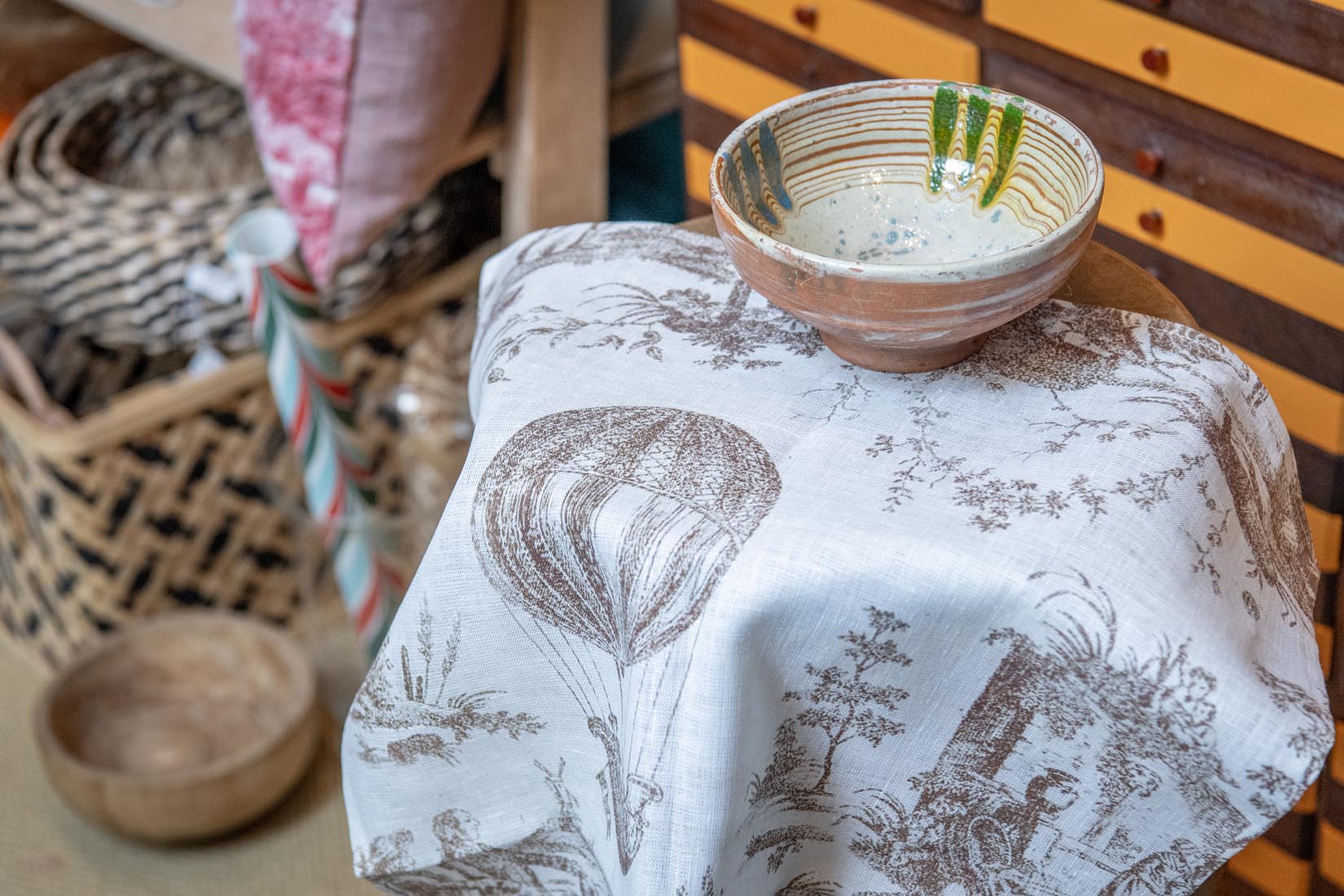 Hungarian clay bowls - Natalia Willmott