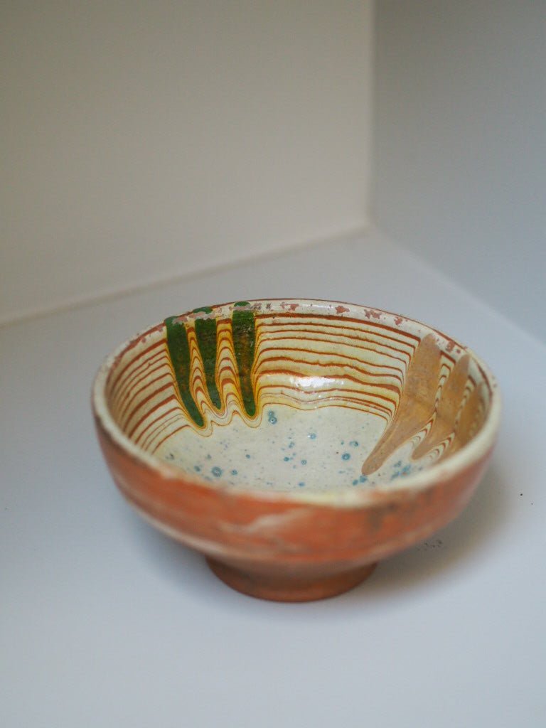 Hungarian clay bowls - Natalia Willmott