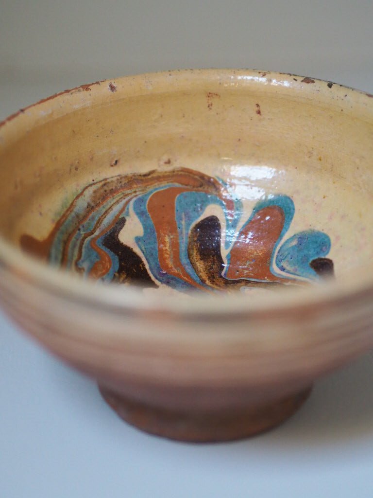 Hungarian clay bowls - Natalia Willmott