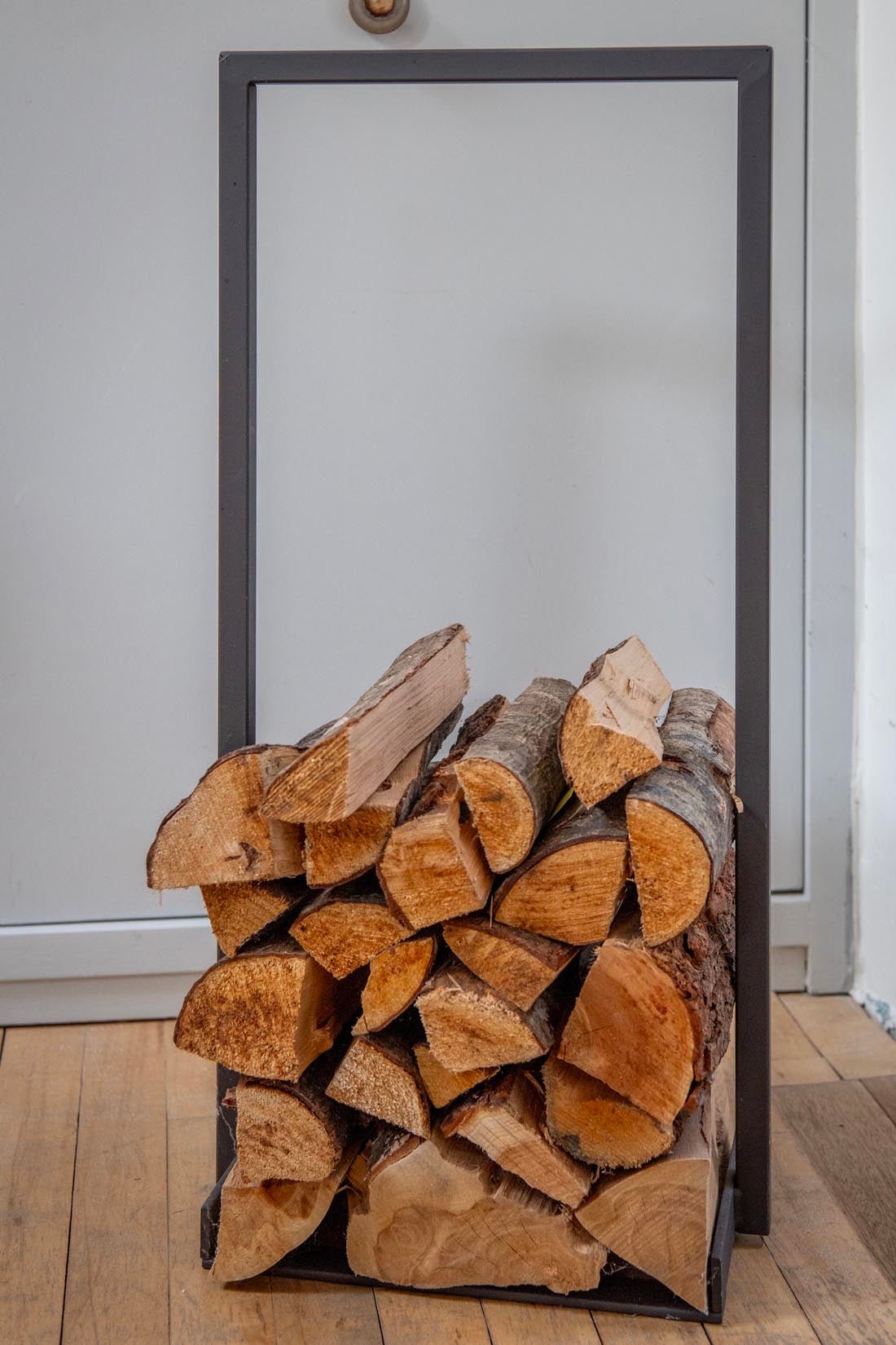 Log rack - Natalia Willmott