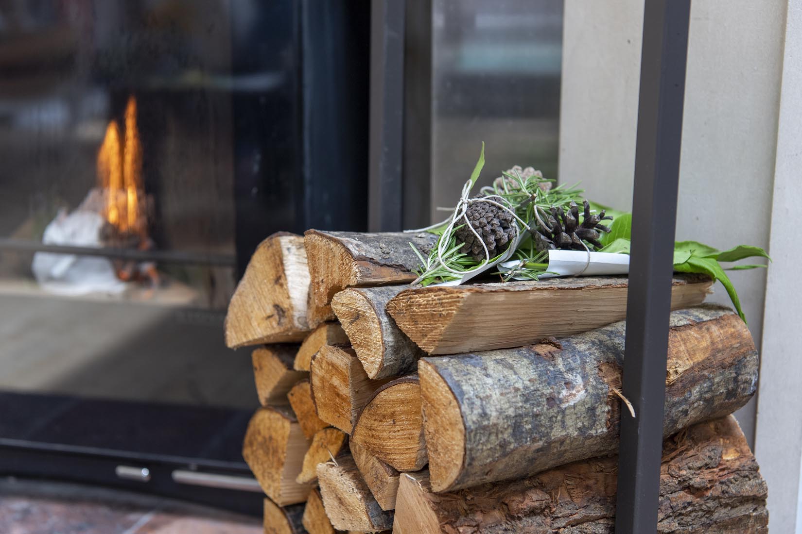 Log rack - Natalia Willmott