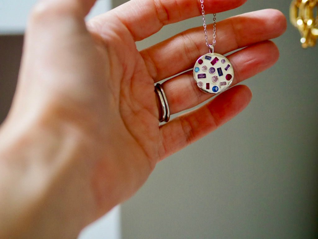 Multicoloured gems necklace - Natalia Willmott