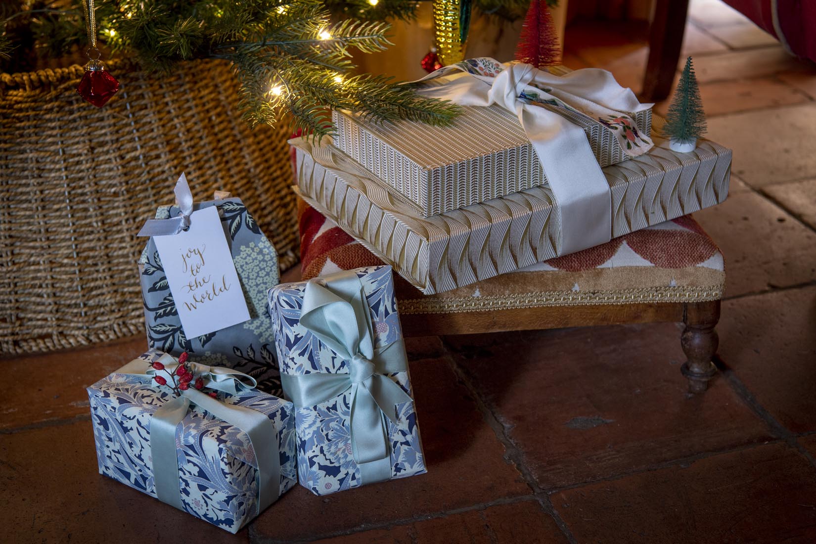 pair of paper lided organizer boxes Cashmere. - Natalia Willmott