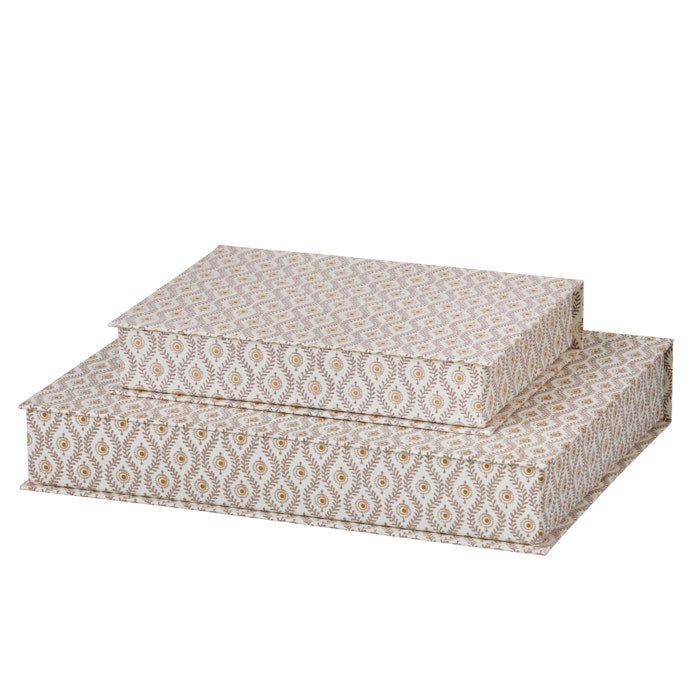 Pair of paper lided organizer boxes Lulu Cashmere. - Natalia Willmott