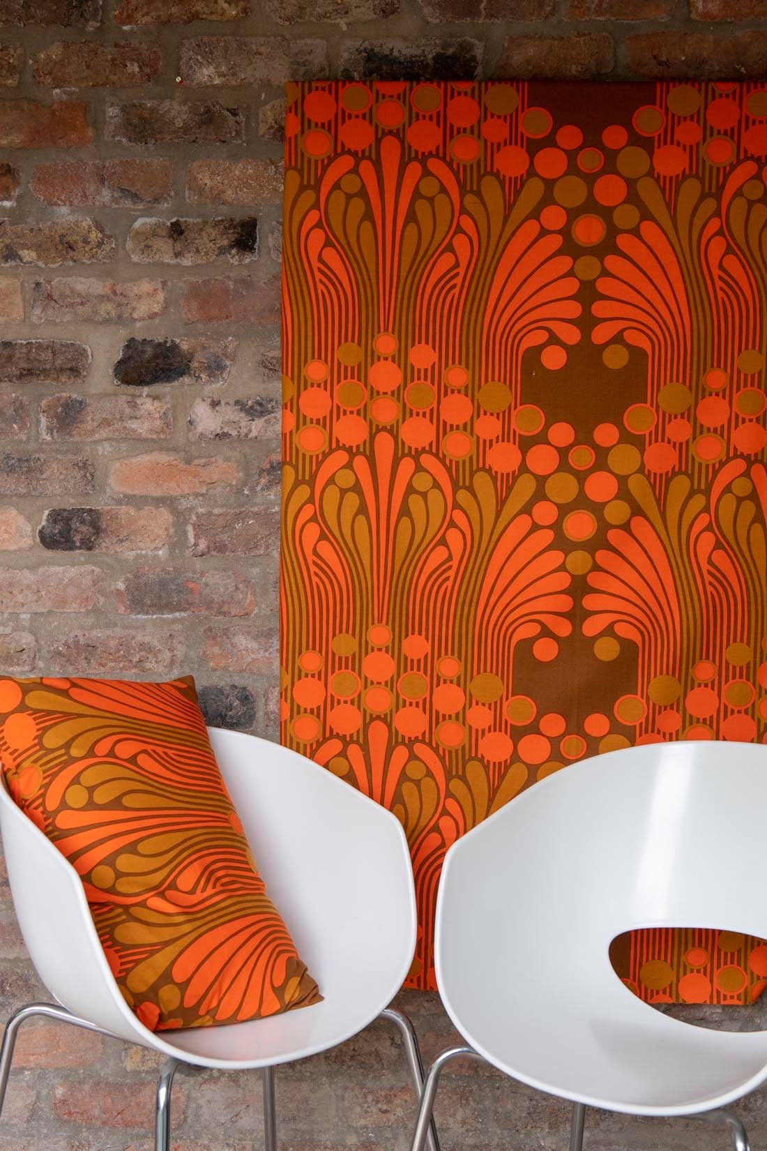 Pair of white Orbit chairs - Natalia Willmott