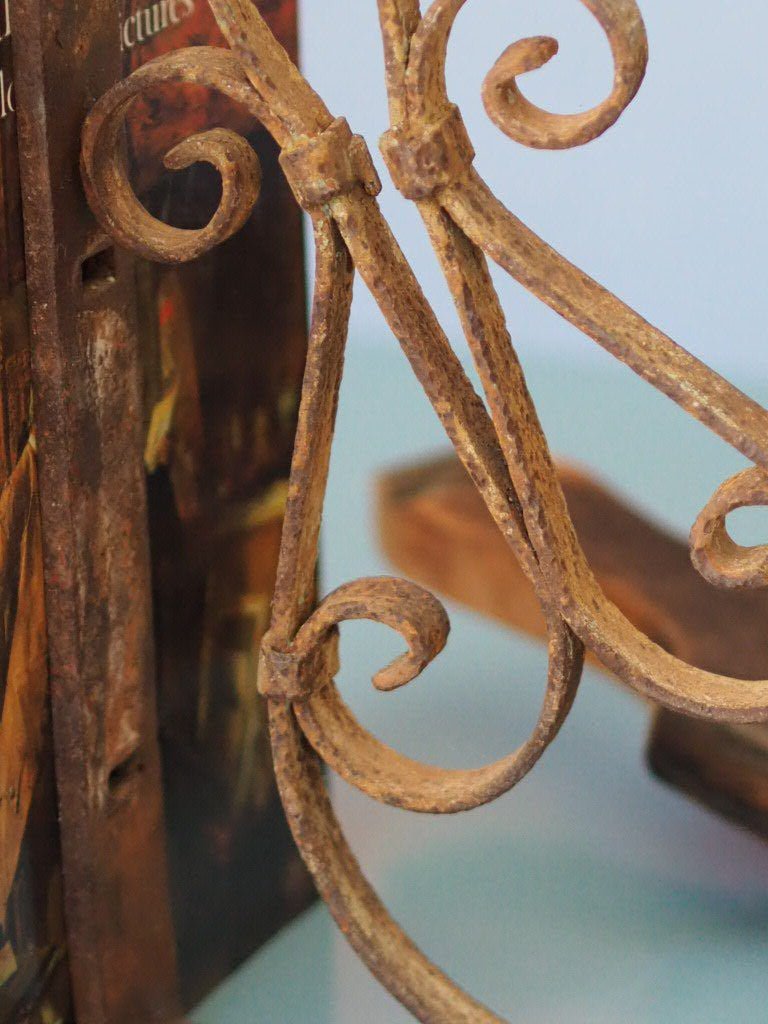Pair of wrought iron book ends Heloue - Natalia Willmott