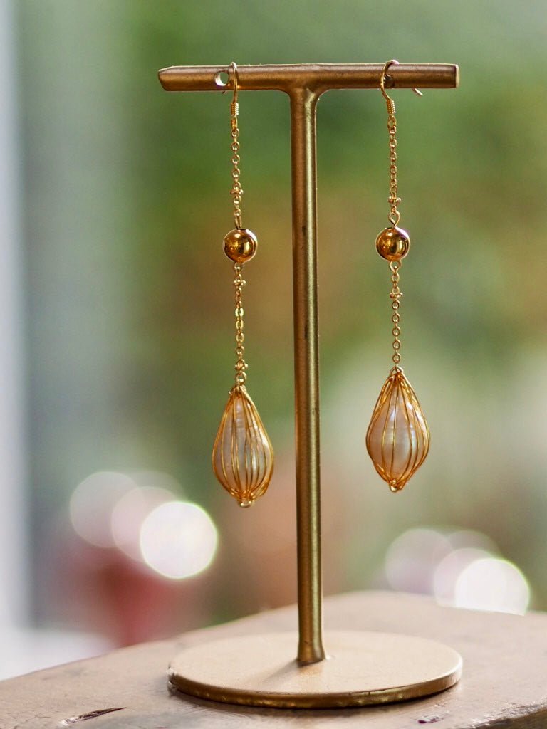 Pearl drop earrings - Natalia Willmott