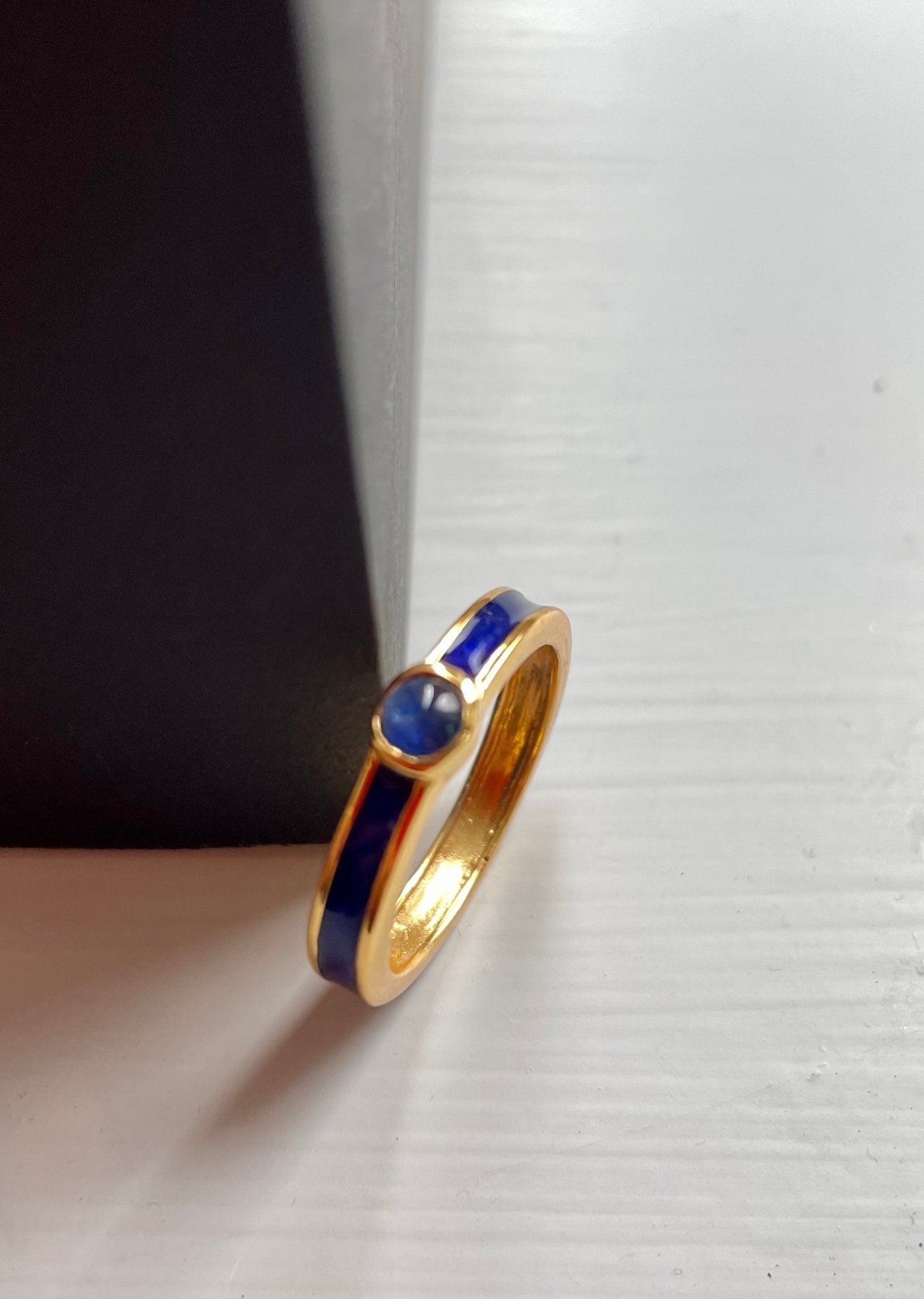 Sapphire/ Ruby gold enamel ring - Natalia Willmott