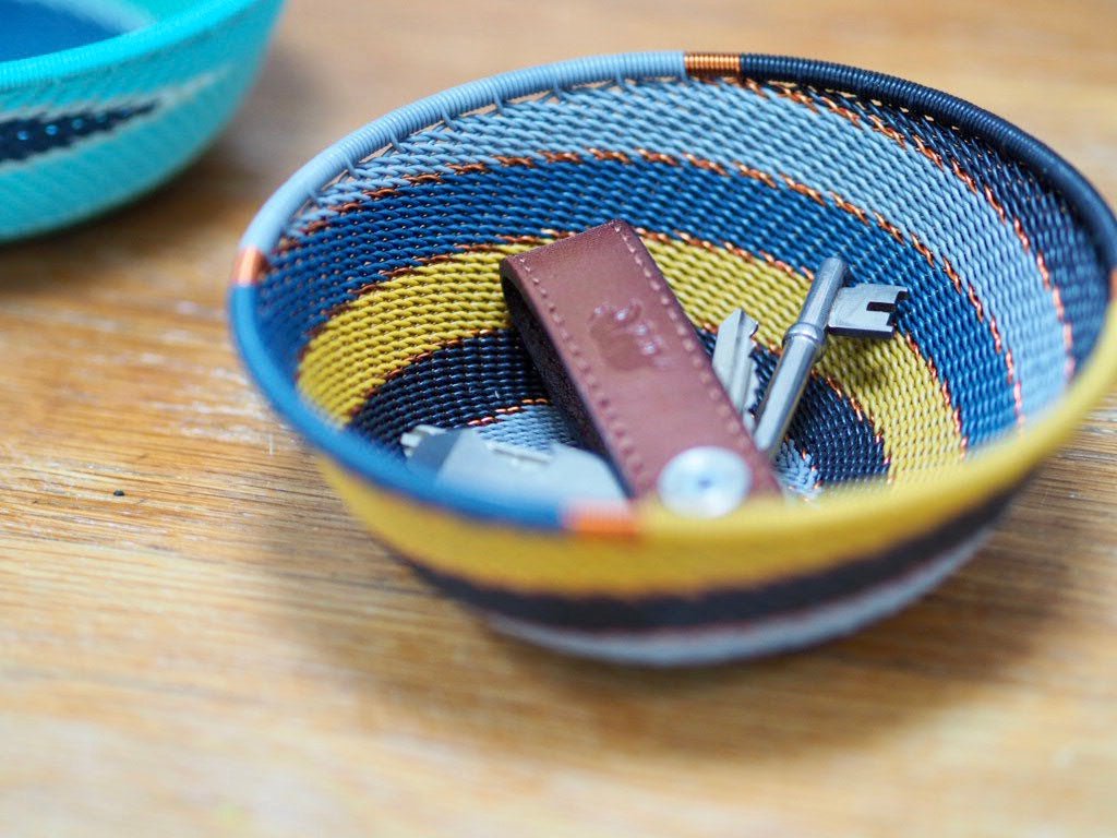 Small wire Zulu bowl - Natalia Willmott