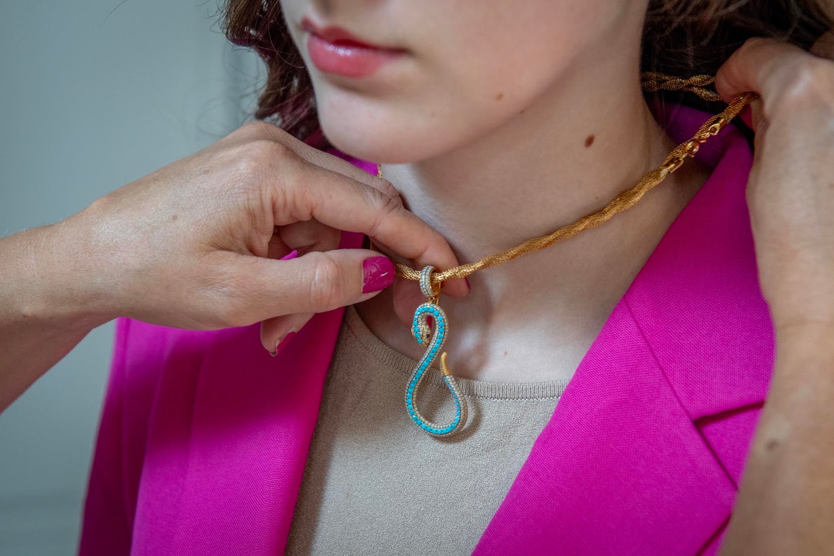snake pendant necklace - Natalia Willmott