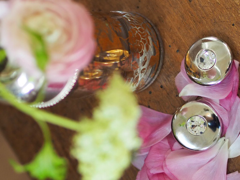 Sphinx round vintage clip on earrings - Natalia Willmott