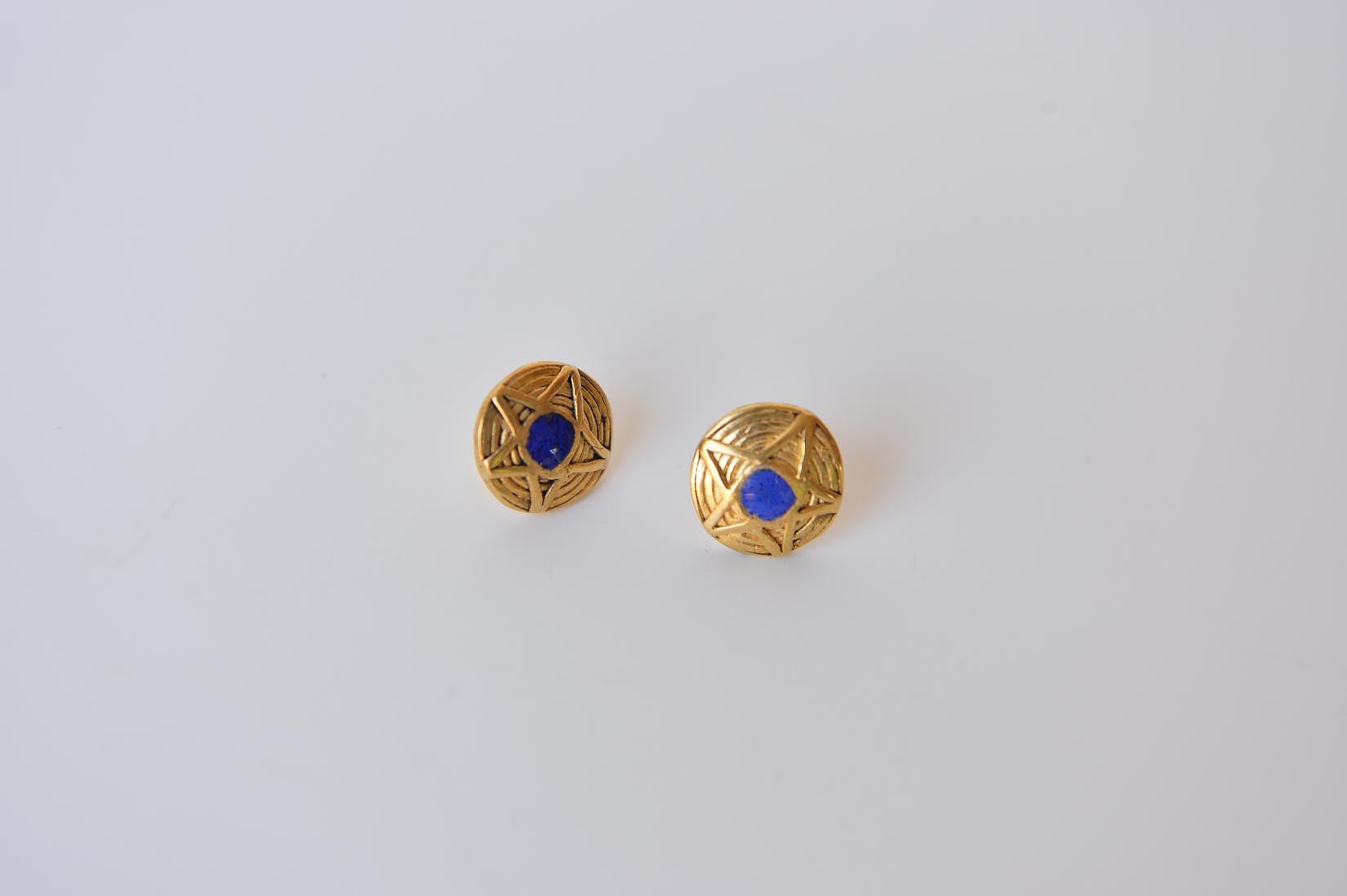 Star earrings by Elisabeth Riveiro - Natalia Willmott