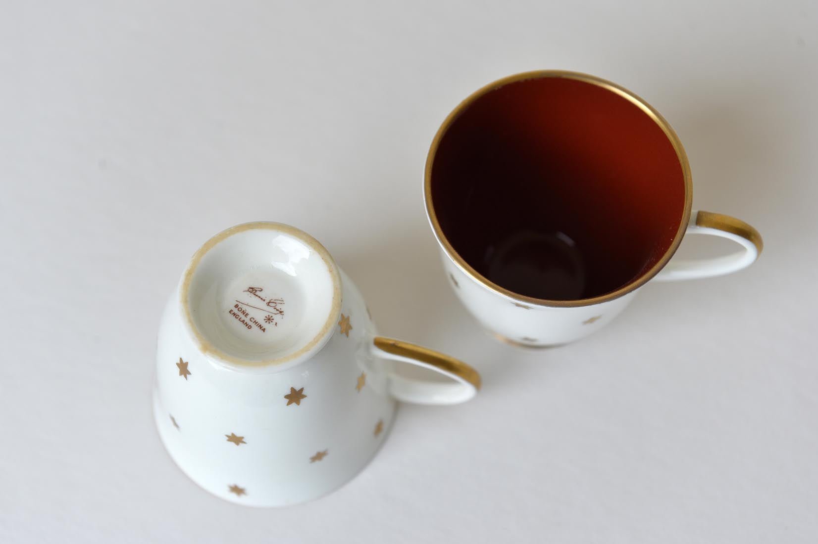 Susie Cooper 2 bone china coffee cups with stars - Natalia Willmott