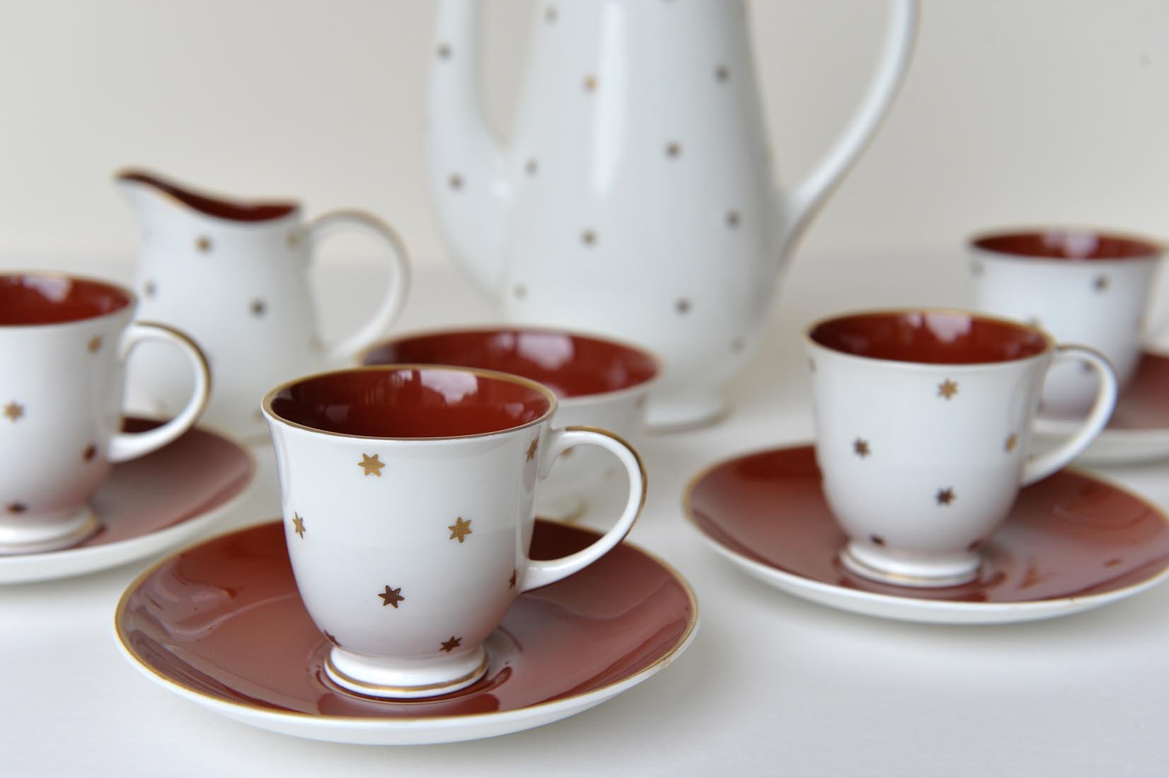 Susie Cooper 2 bone china coffee cups with stars - Natalia Willmott