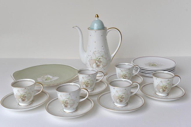 Susie Cooper Magnolia coffee set - Natalia Willmott
