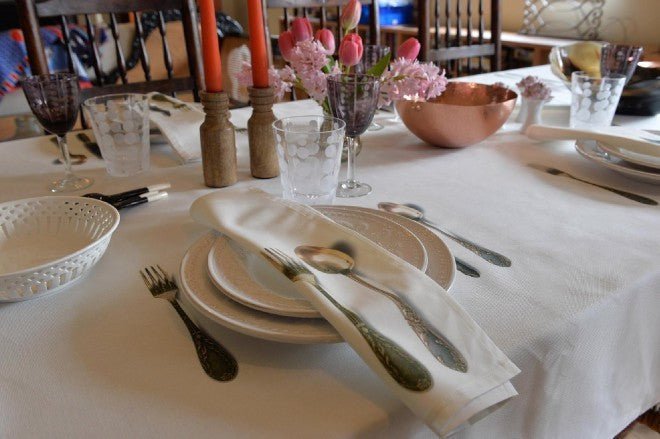 Tablecloth with cutlery design - Natalia Willmott