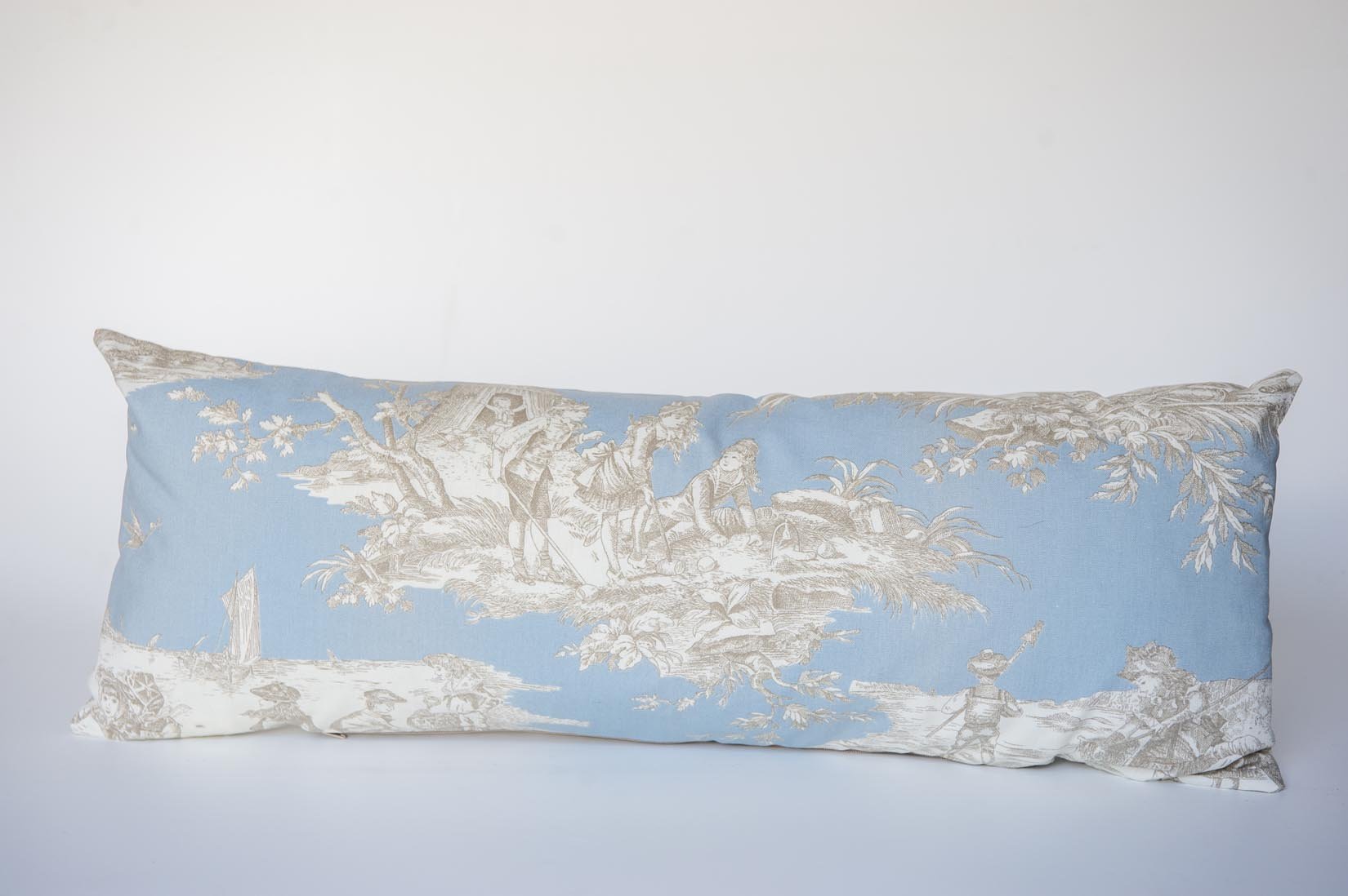 Toile de Jouy-light blue - Natalia Willmott