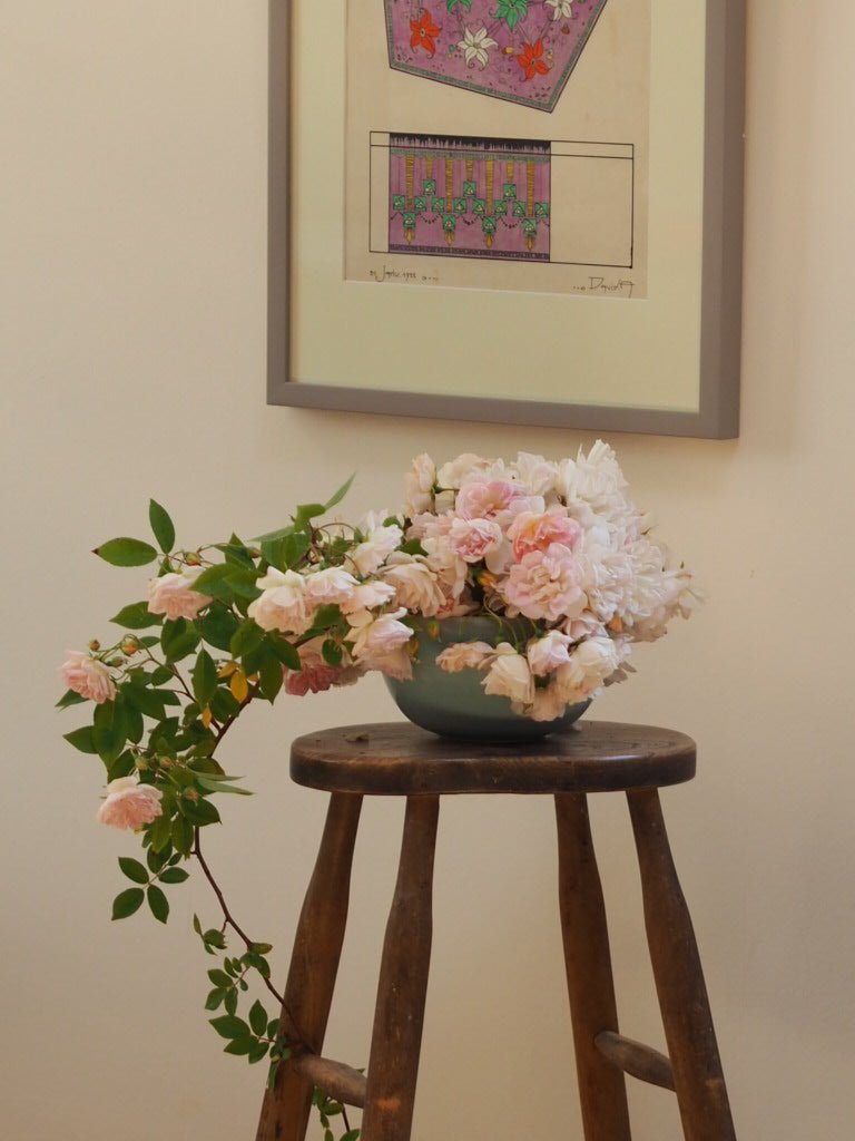 Turquoise ceramic stoneware bowl by Jane Schaffer - Natalia Willmott