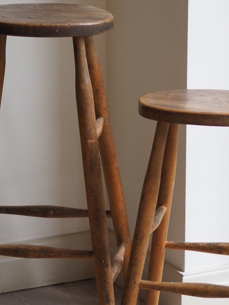 Vintage oak stool - Natalia Willmott