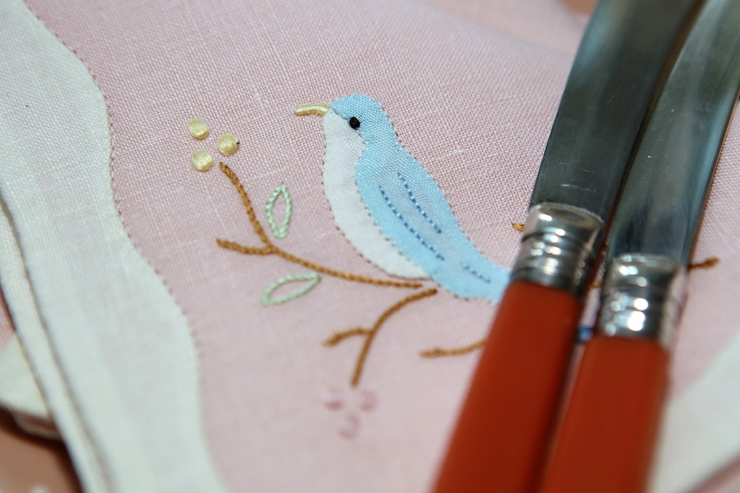 Vintage tray embroidered set - Natalia Willmott