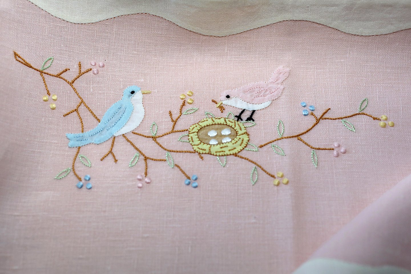 Vintage tray embroidered set - Natalia Willmott